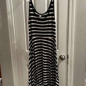 Old Navy tank flare dress size small
